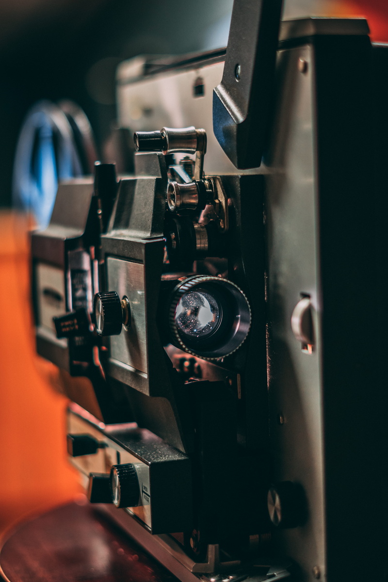digital camera, occupation, camera, analog, retro styled, movie, machine part, photography, close-up, old, metal, photography themes, selective focus, 5K