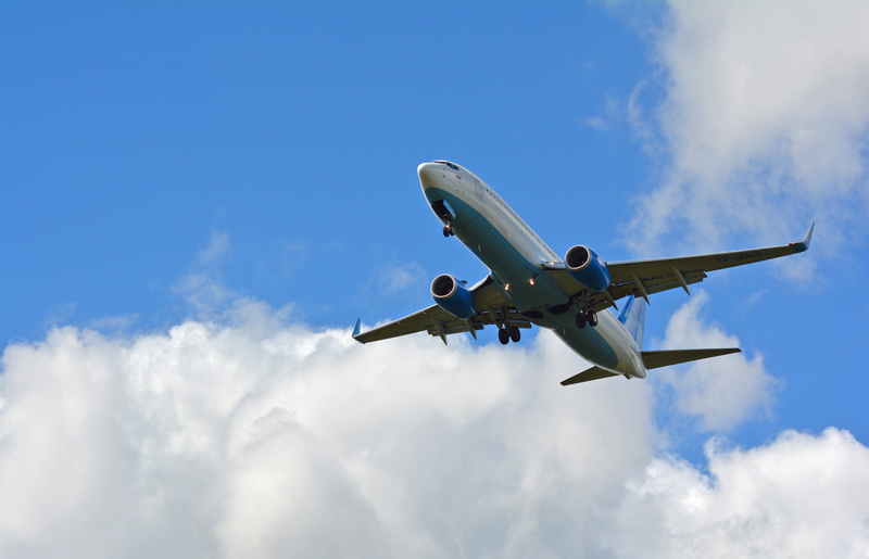 air vehicle, passenger aircraft, mode of transportation, sky, transportation, flyer, flight, leaving, landing, flying, fly, cloud - sky, airplane, low angle view