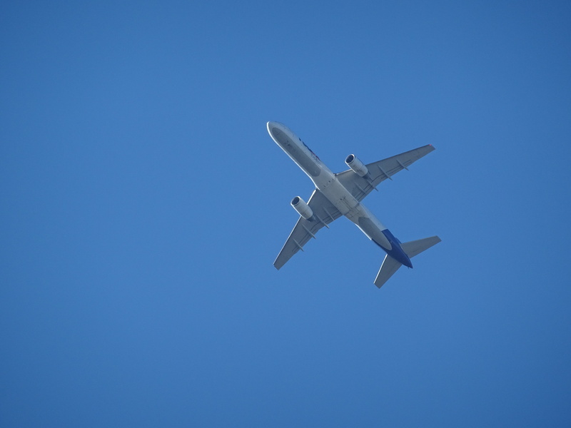 mode of transportation, plane, partly cloudy, from the bottom, buoyancy, holiday flight, air, clear, nature, mid-air, sky, blue sky, aerospace industry