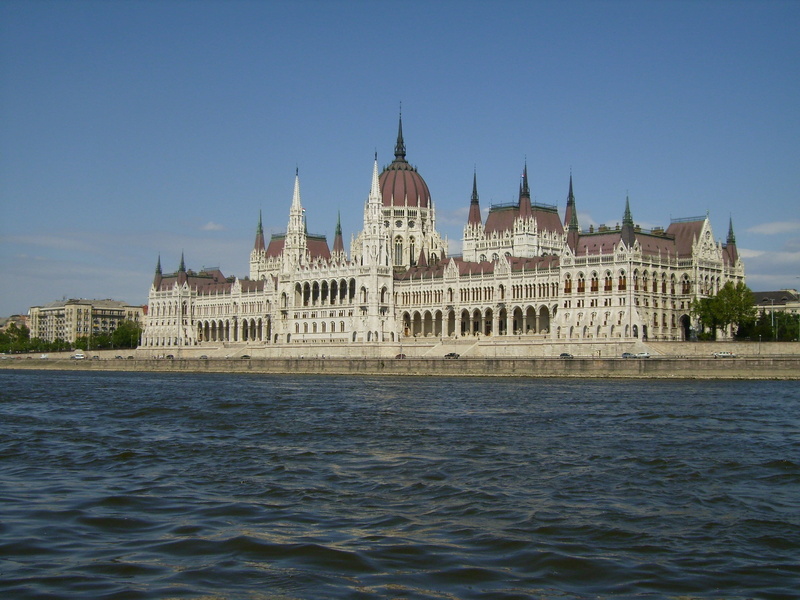 budapest, hungarian parliament building, waterfront, sky, day, government, building, capital, spire, no people, water, lajos kossuth square, eclectic, outdoors