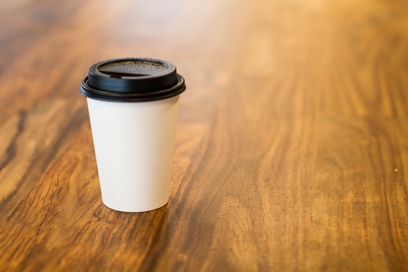 blank, surface, refreshment, no people, table, tea, food and drink, man made, wood, copy space, paper cup, business, coffee, white, bar counter, indoors
