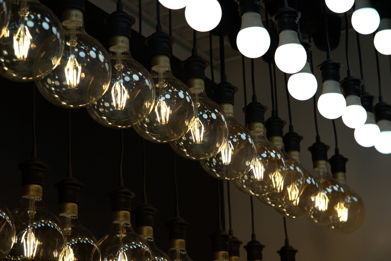 lighting equipment, lamp, large group of objects, glass, hell, lights, low angle view, pear, in a row, energy, ceiling, design, hanging, no people, bar - drink establishment