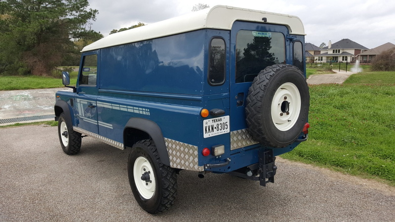 Land Rover, Off-Road, Land Rover Defender, Old Car, Car, Blue Car, 1080P, Land Rover Defender 110, SUV