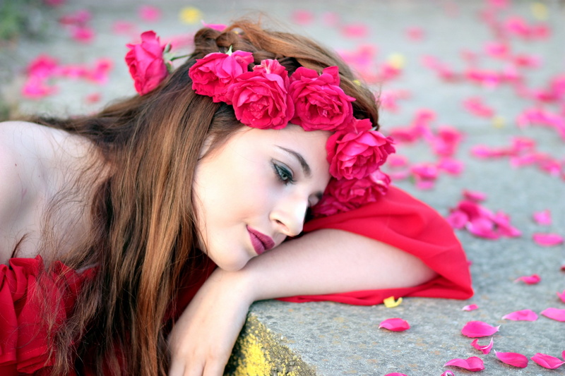 portrait, beauty, petals, flower, headshot, nature, wreath, women, beautiful woman, beautiful people, pink, pink color, headrest, beauty in nature, flowers
