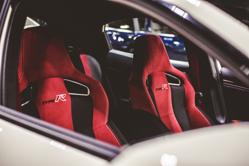 wheel, black, automobile, land vehicle, travel, stereo, motor vehicle, close-up, headrest, steering wheel, 5K, vehicle, suede, dashboard, car wheel, sitting