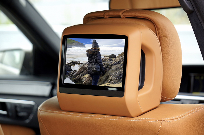 vehicle, travel, motor vehicle, day, monitor, vehicle seat, mode of transportation, headrest, technology, leather seats, rear-view mirror, lcd, 4K, land vehicle