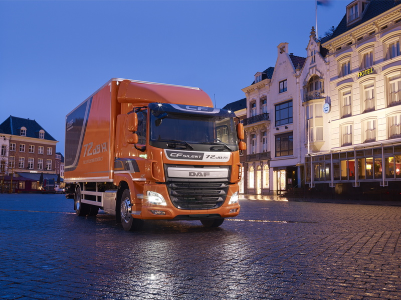 4x2, DAF CF 370 FA, area, DAF, dampness, orange, platform, Euro6, the city, lighting, the evening, light, 5K, Silent, van