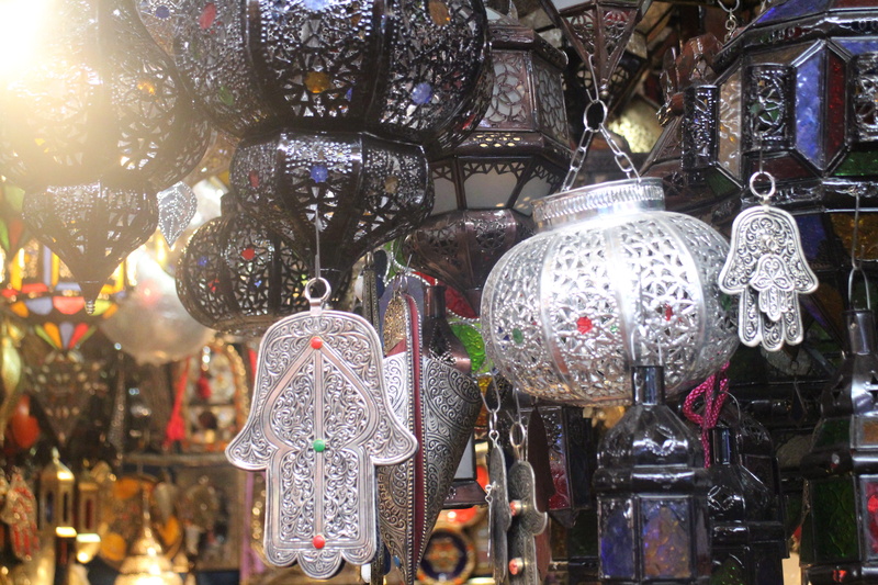 illuminated, consumerism, lighting equipment, no people, sale, hamsa, art and craft, souk, retail display, variation, retail, 5K, decoration, light, for sale