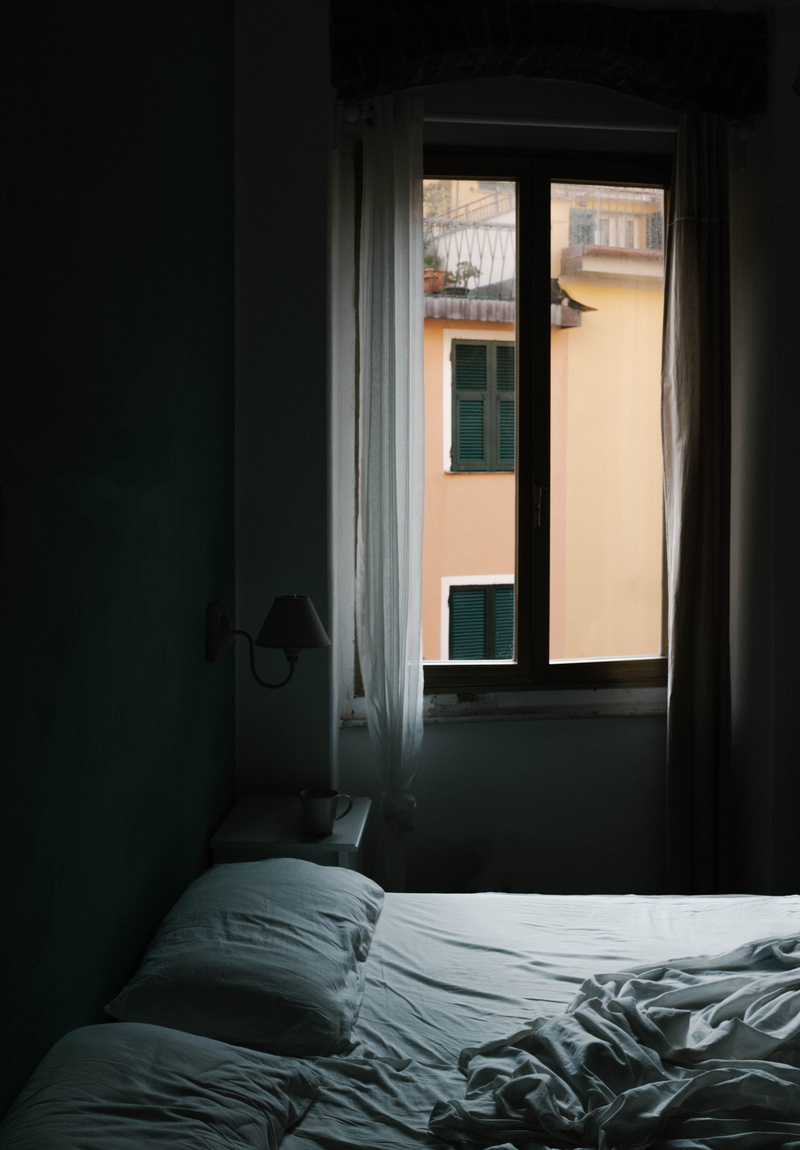 5K, messy, door, balcony, curtain, electric lamp, lampshade, sheet, textile, linen, clear, duvet, architecture, morning, white, home interior, entrance