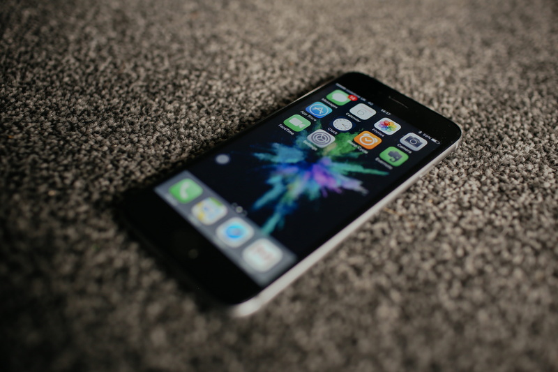 connection, iphone, keypad, single object, television set, technology, wireless technology, screen, mobile phone, smartphone, selective focus, close-up