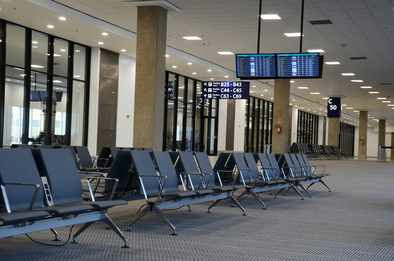 built structure, table, rio de janeiro, tourism, trip, empty, office, airport, architectural column, vip lounge, black, holidays, seat, airport terminal