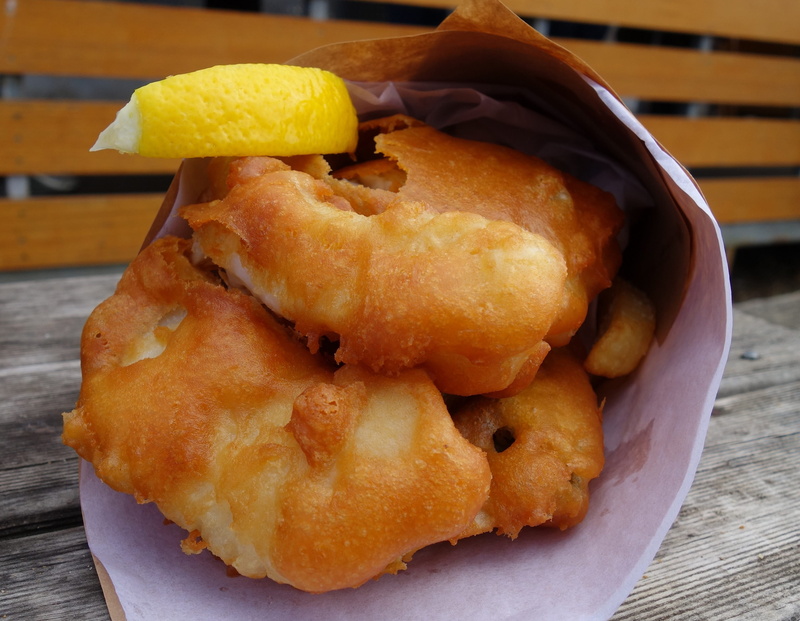 food, serving size, cornet, eat, fish and chips, fast food, chips, meal, 2K, focus on foreground, breakfast, wood - material, no people, sweet food, tasty