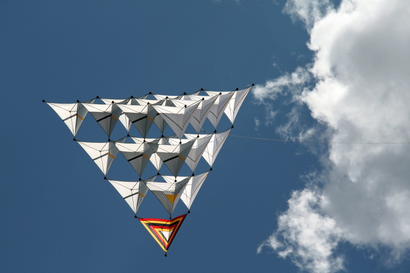 no people, white color, luxury, freedom, sailboat, sky, nature, shape, design, success, dragon rising, cloud - sky, dragons, outdoors, three dimensional