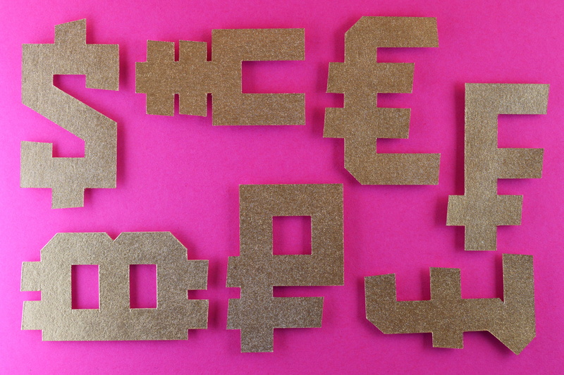 pattern, finance, no people, yen, pink color, icon, studio shot, letter, symbol, cost, yuan, shape, paper, business, ruble, bitcoin, cryptocurrency, america