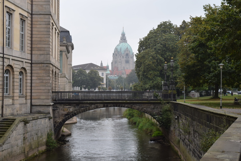 5K, history, arch bridge, built structure, connection, downtown, sky, day, travel destinations, town hall, place of worship, places of interest, leash