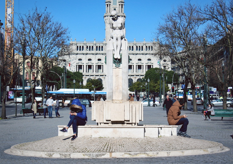 group of people, women, city, blue, statue, tree, incidental people, 4K, centre, leisure activity, outdoors, street, busy, porto, são bento, oldtown, day