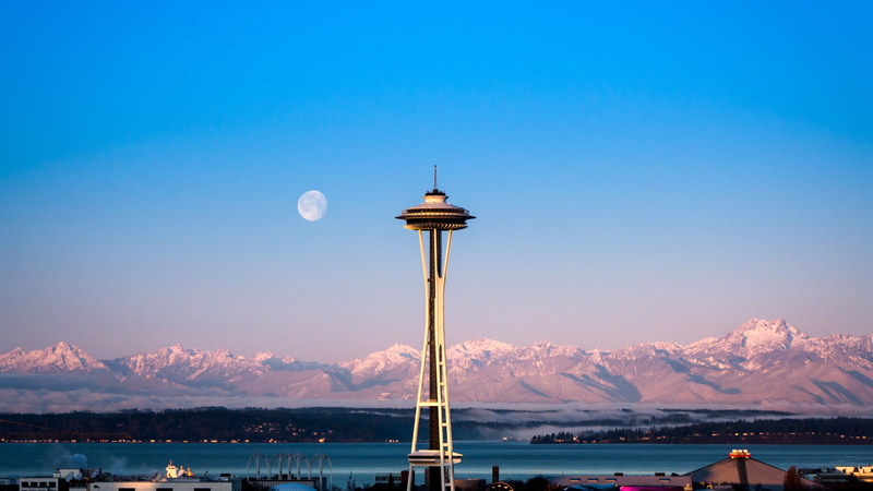 moon, tower, full moon, space needle, sky, seattle, mountain, horizon, landmark, city, washington, sea, tourist attraction, 4K, mountain range