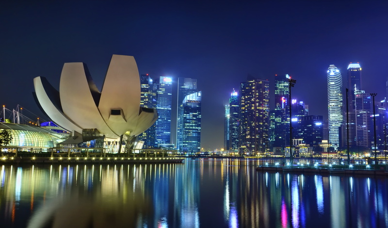 built Structure, high rise building, urban Scene, modern, museum, architecture, malls, city, waterfront, shopping, water, attraction, harbor, in the still of the night