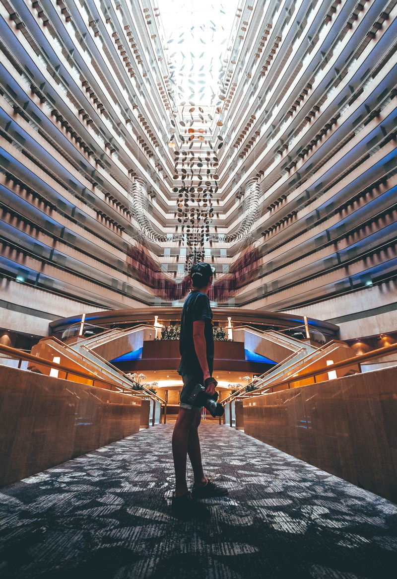 leisure activity, built structure, the way forward, snow, singapore, one person, asia, architecture, city, urban, canon, mood, indoors, lifestyles, real people