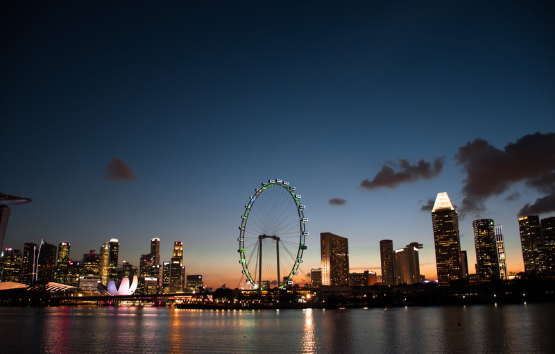 dusk, singapore flyer, building exterior, lights, illuminated, cityscape, tall - high, skyscraper, night, office building exterior, evening, architecture