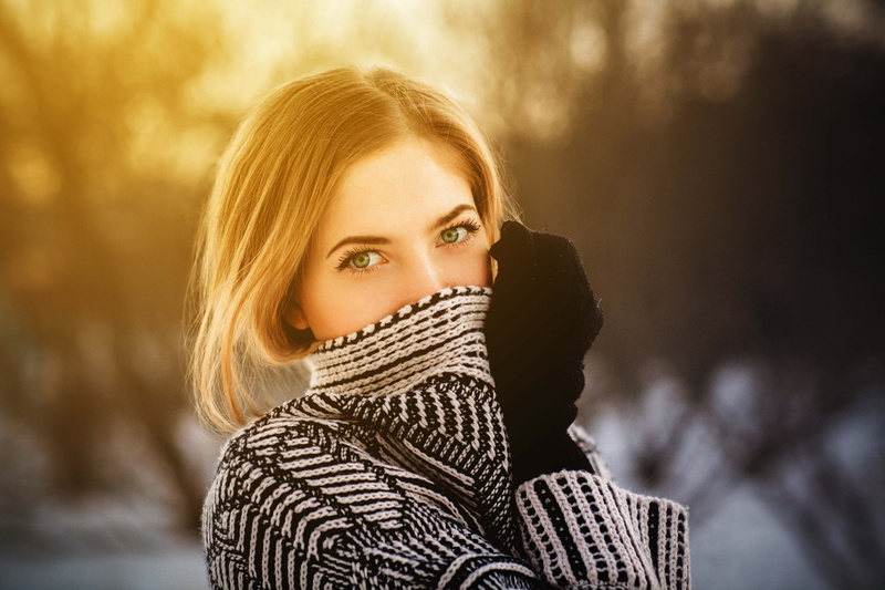 face, soft, blonde, green eyes, Aleksei Gilev, 1080P, looking at viewer, women outdoors, women, portrait, covered face