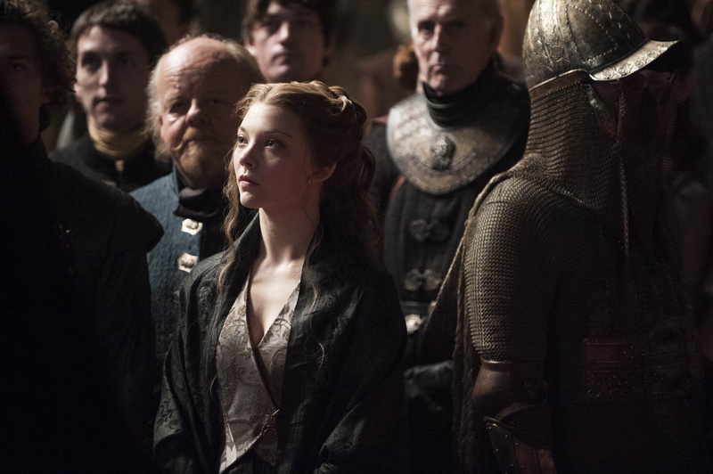 looking, game of thrones margaery tyrell, women, group of people, portrait, men, 4K, young men, mid adult, crowd, arts culture and entertainment, nightlife