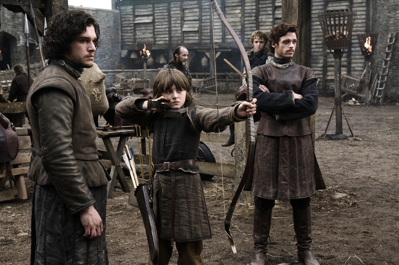 game of thrones, architecture, front view, three quarter length, day, people, men, 4k, government, young men, gun, standing, weapon, aggression, jon snow