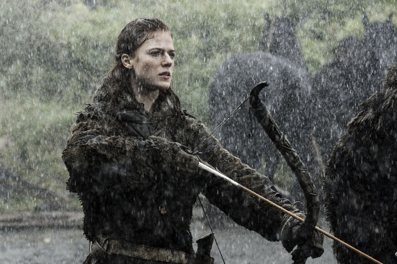 4K, snowing, clothing, cold temperature, warm clothing, animal wildlife, ygritte game of thrones  for computer, land, focus on foreground, plant, young adult