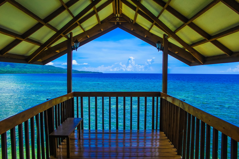 ceiling, built structure, 5K, scenics - nature, nature, sea, idyllic, cloud - sky, water, green, tropics, horizon over water, sunlight, no people, luxury