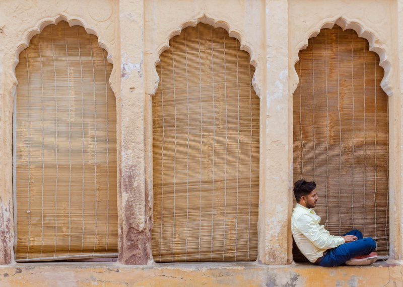 history, three, architectural column, men, adult, warm, leisure activity, street, outdoors, the past, side view, jodhpur, arches, building, street photography