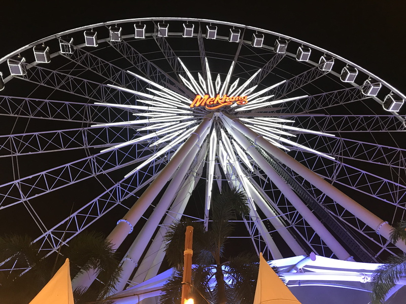 amusement park, clear sky, fairground, outdoors, low angle view, 4K, architecture, ferris-wheel, shape, arts culture and entertainment, asiatique the riverfront