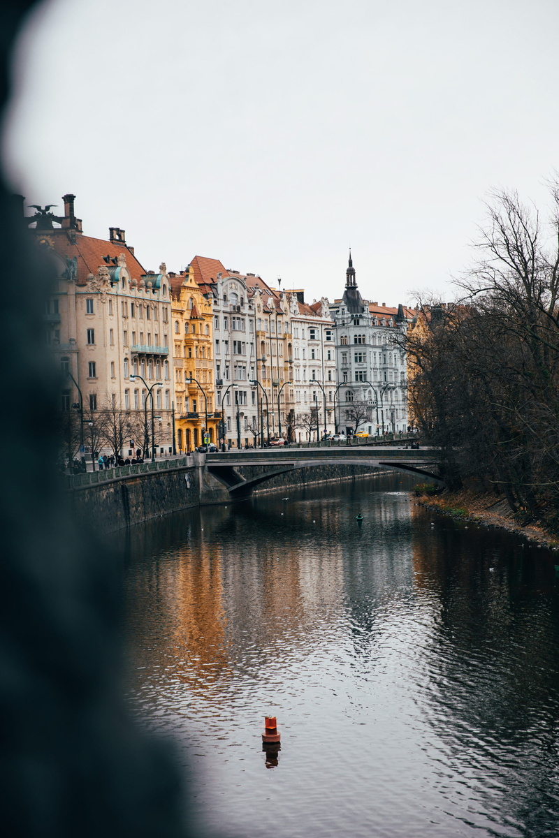 bridge, holiday, neighborhood, tourists, historic, mode of transportation, transportation, waterfront, building exterior, building, connection, water, outdoors