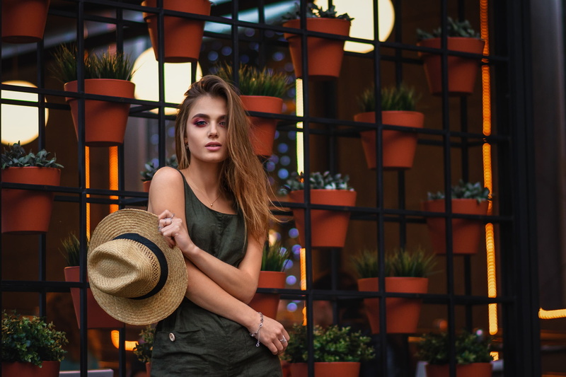 hat, girl, Ananda, brown hair, look, hair, 1080P, Dmitry Medved