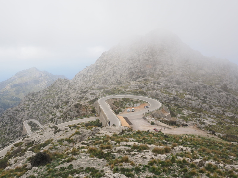 serra de tramuntana, environment, road, 4K, gorge, remote, winding road, karst landscape, mountain, mountain range, travel, nus de sa corbata, coll de rice