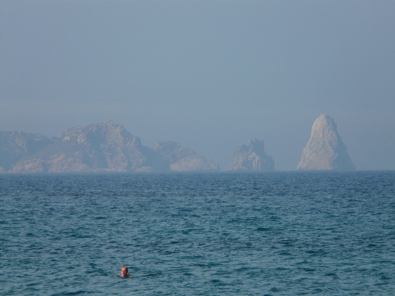 water, scenics - nature, real people, day, Man, medas, human, costa brava, tranquility, fog, scenics, waterfront, island, 2K, beauty in nature, idyllic