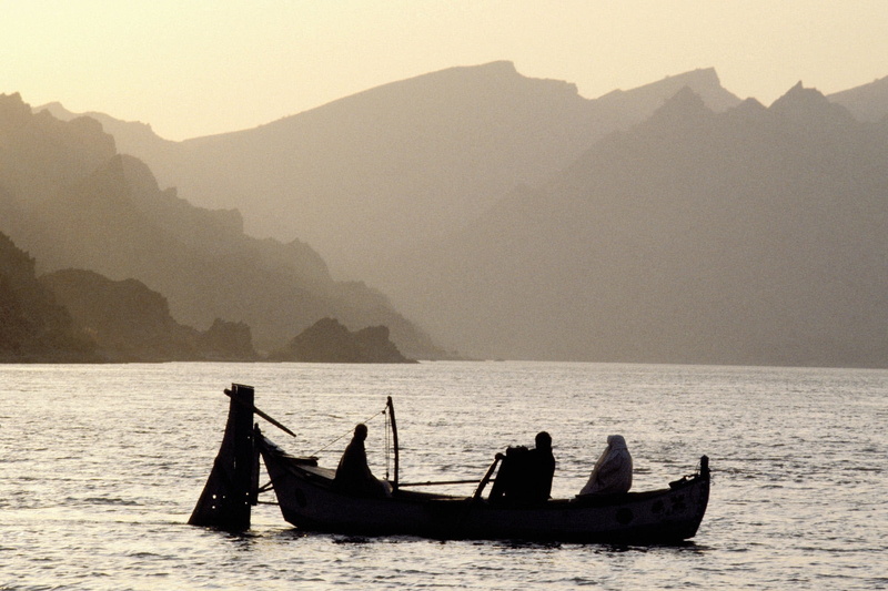 krabi, tropical Climate, tranquility, nature, outdoors, dusk, people, china - East Asia, non-urban scene, scenics, coastline, morning, island, journey