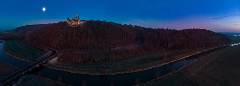 building, nordstemmen, fluss, 8K, dusk, marienburg, travel, landscape, castle, river, niedersachsen, sky, burg, mountain range, hildesheim, blue, water