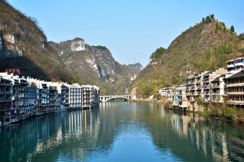 built structure, china, scenery, the town building, zhenyuan, the scenery, water, southeast guizhou, mountain, nature, nautical vessel, mountains, yard