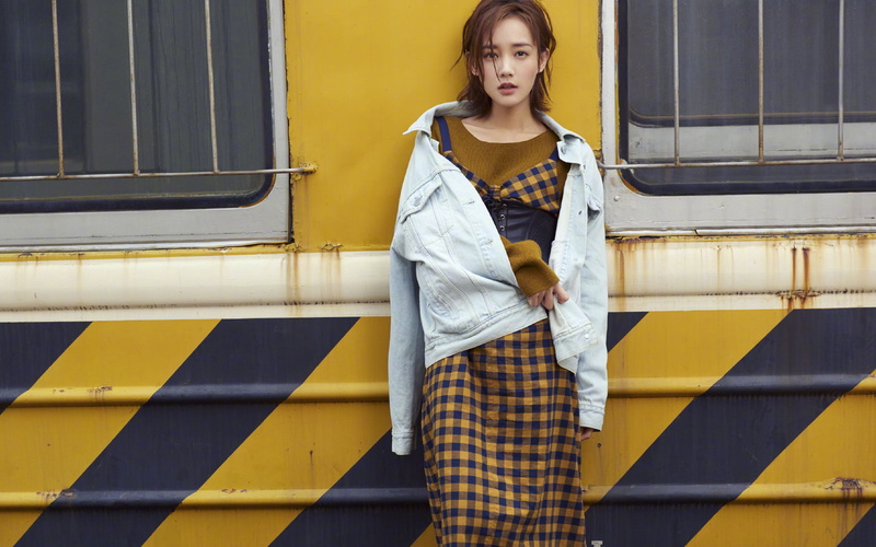 Li Yitong, frontal view, Asia, 1080P, fashion, actress, China
