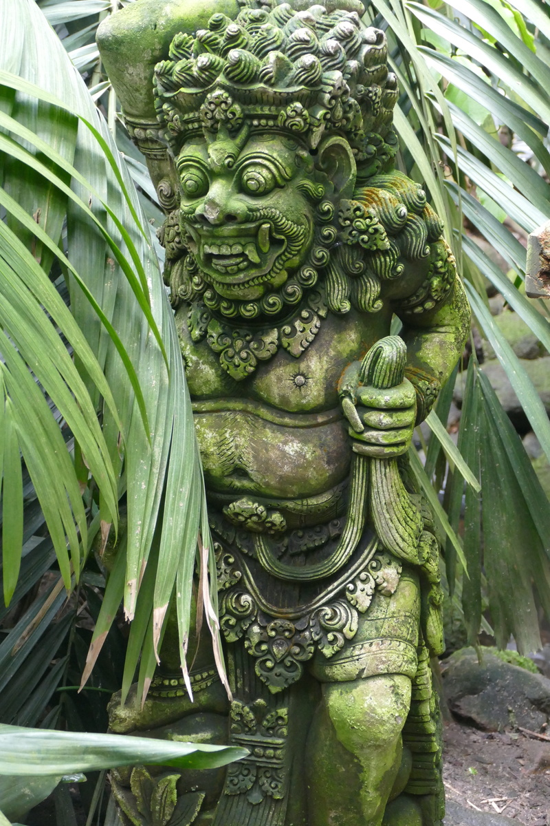 sculpture, asia, fernöstlich, built structure, plant, 5K, holzfigur, architecture, meditation, belief, no people, representation, statue, art and craft