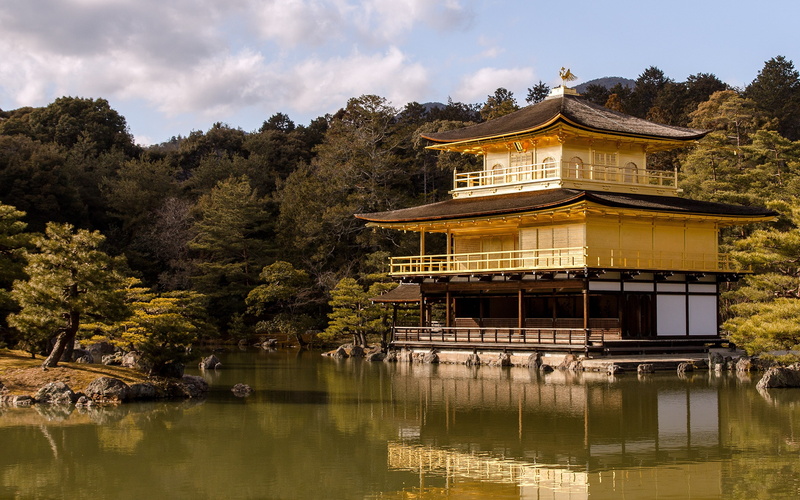 golden, 2K, pavilion