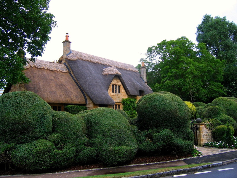 topiary, famous Place, nature, garden, formal garden, history, england, plant, europe, architecture, travel, stone Material, 720P, green Color, religion
