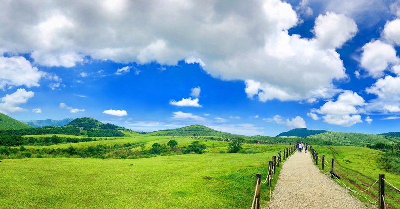 scenics - nature, mountain, direction, springtime, nature, landscape, 4K, sun ming shan, non-urban scene, outdoors, tranquility, green, sky, morning, summer
