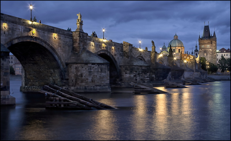 1080P, city, the past, blue, bridge - man made structure, Prague, Praha, Vltava, gray, clouds, the evening, outdoors, Charles bridge, connection, reflection