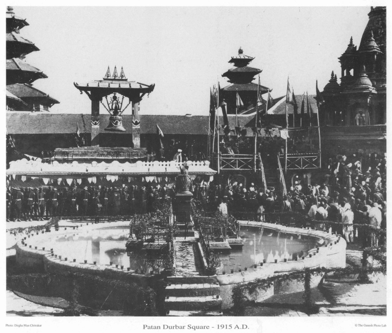 transfer print, queen, ship, sculpture, old, mode of transportation, outdoors, big bell, patan, building exterior, water, sailboat, world heritage sites
