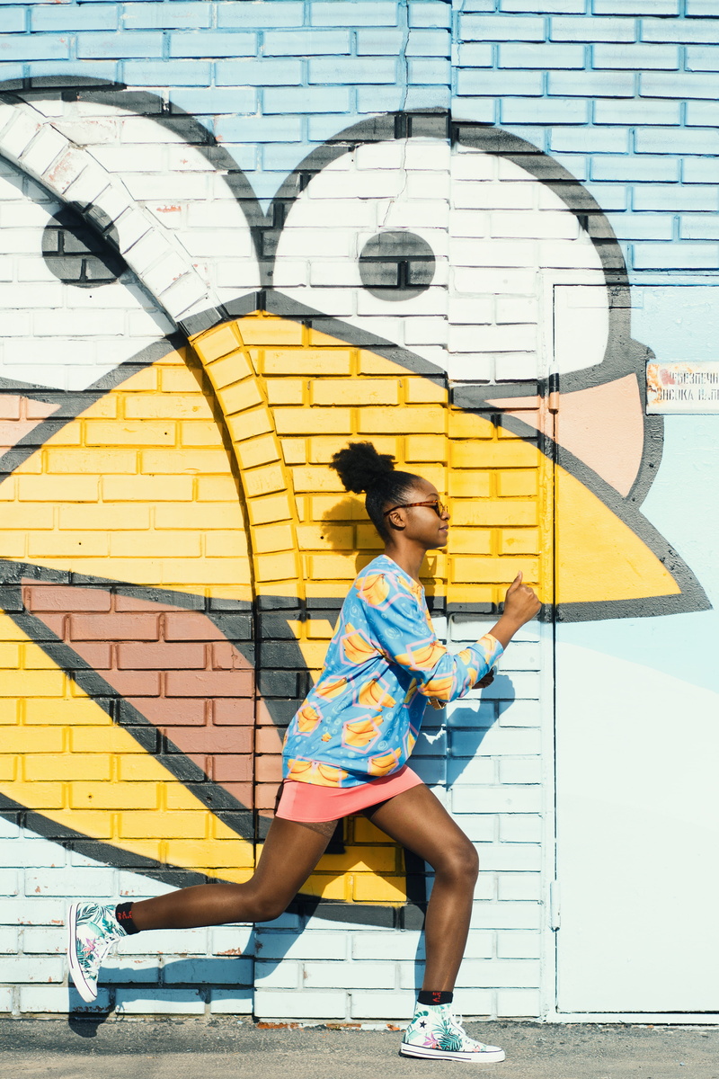 4K, door, leisure activity, lifestyles, leisure, girls, minimalist, minimalism, colors, city, person, pexels, urban, cartography, converse, minimalistic