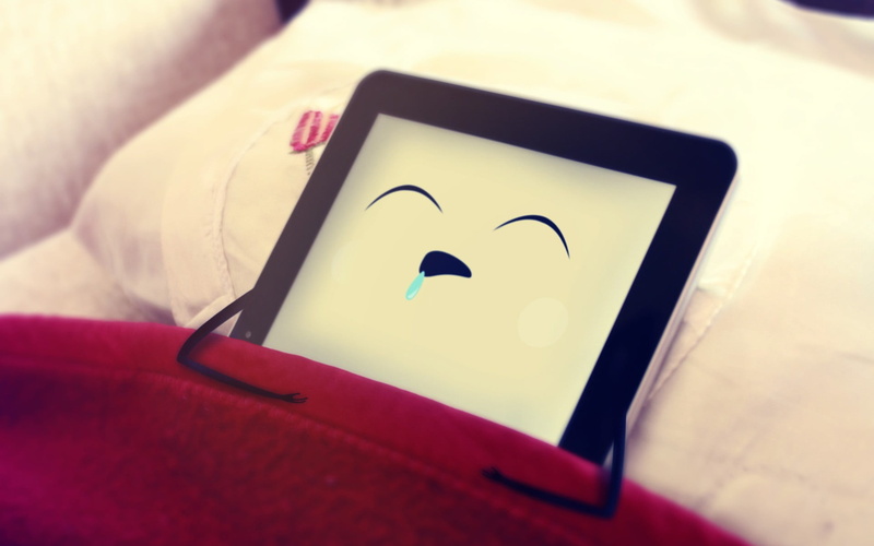 mobile phone, digital tablet, red, communication, wireless technology, iPad, selective focus, close-up, high angle view, indoors, heart shape, activity