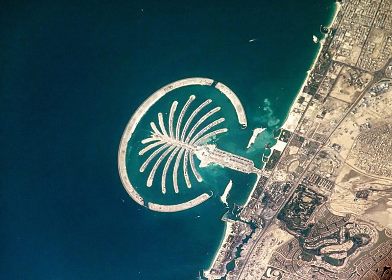 photo, architecture, sea, ocean, built structure, travel, palm island, the past, united, city, travel destinations, UAE, history, building exterior, bird-eye view