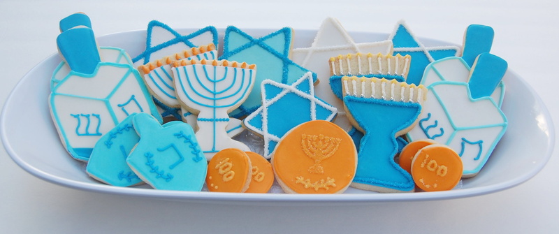 dradles, channukah, 2K, menorah, hannukah