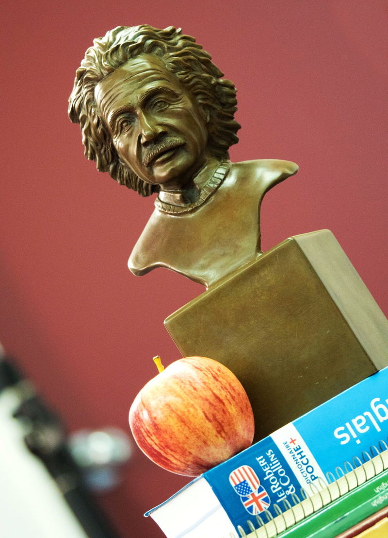 human representation, 2K, dictionary, still life, sculpture, male likeness, food, bronze, school, indoors, statute, food and drink, creativity, intelligence